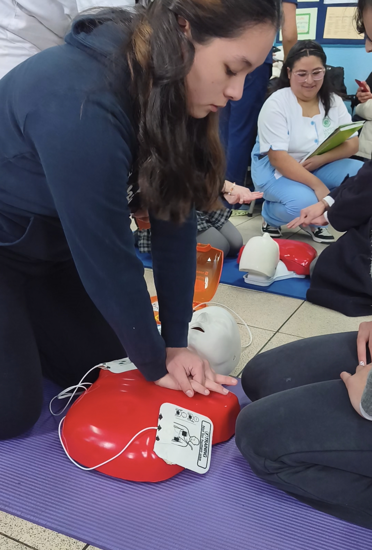 ¡Aprender RCP y Maniobra de Heimlich puede salvar vidas!